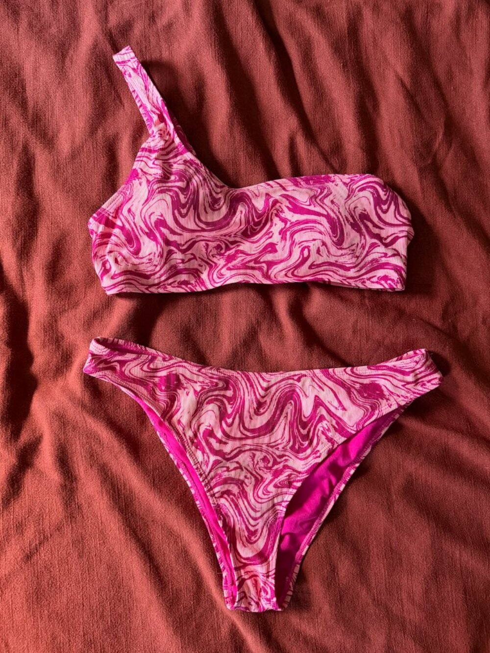 3 piece Cabana del sol bikini pink swirl pattern with skirt size Medium